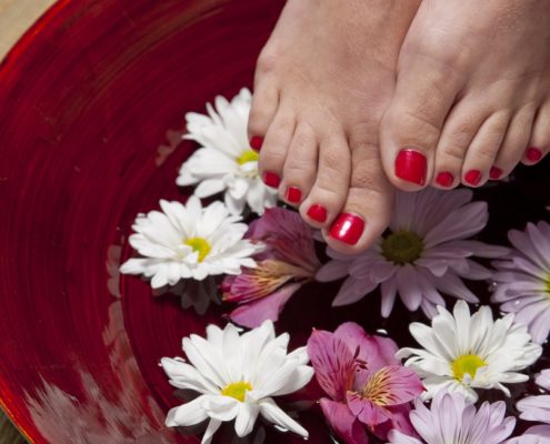 pedicure perfetta fai da te in dieci passaggi